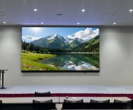 某集團公司會議室小間距高清全彩LED顯示屏